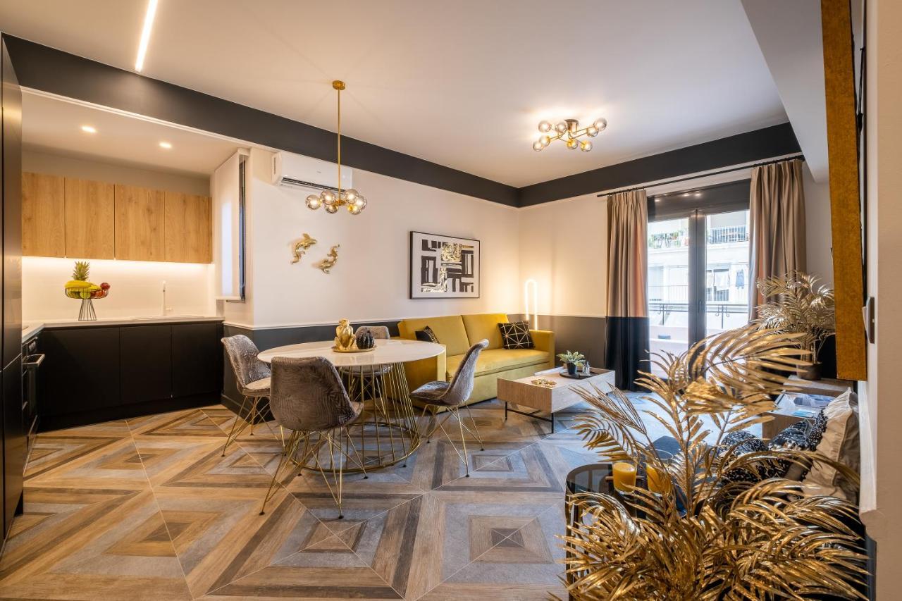 Exarcheia Vibe Penthouse 1 Apartment Athena Bagian luar foto